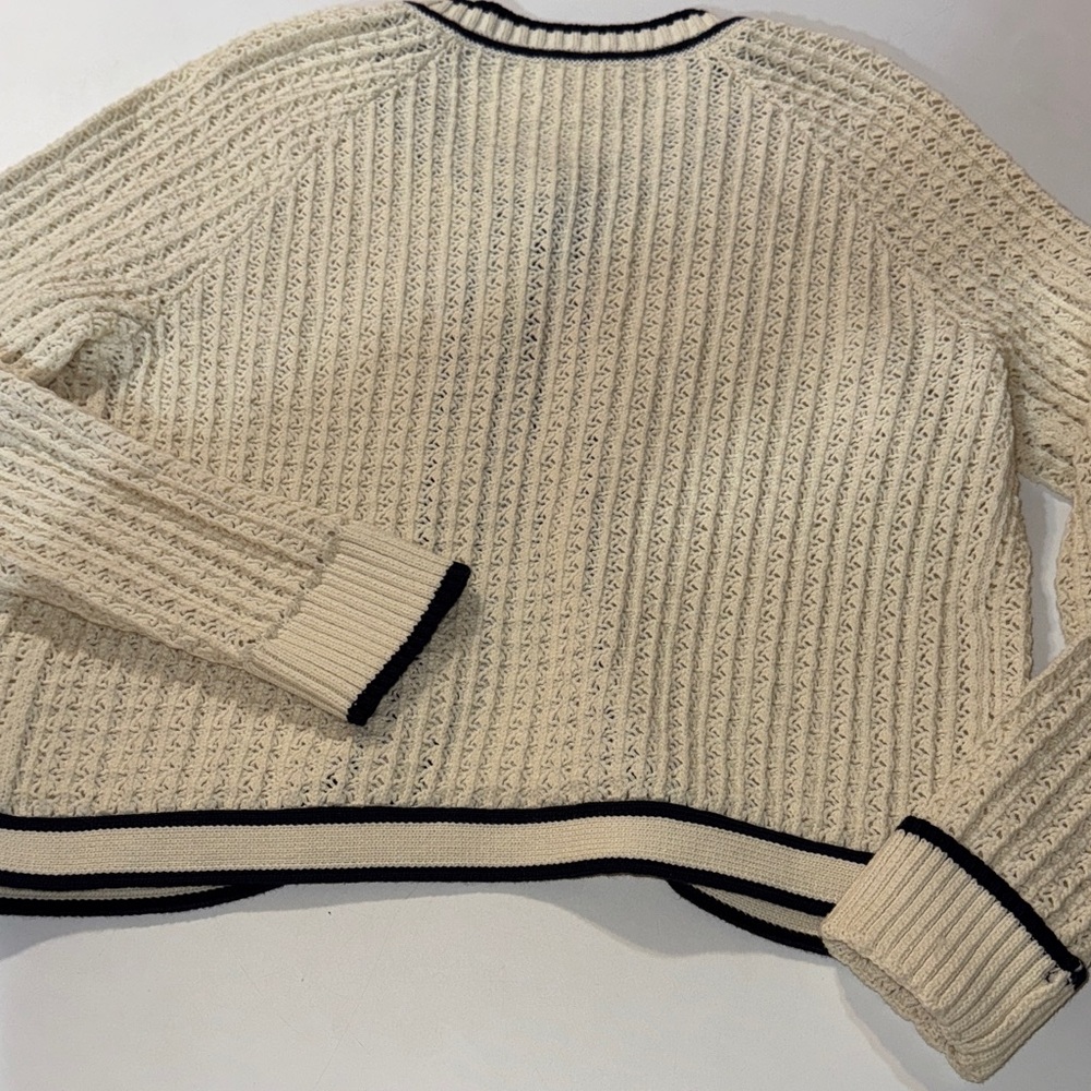 Lucky Brand Granny Cottage Core Cream Cardigan with Navy Trim and Gold‎ Buttons - Picture 5 of 5